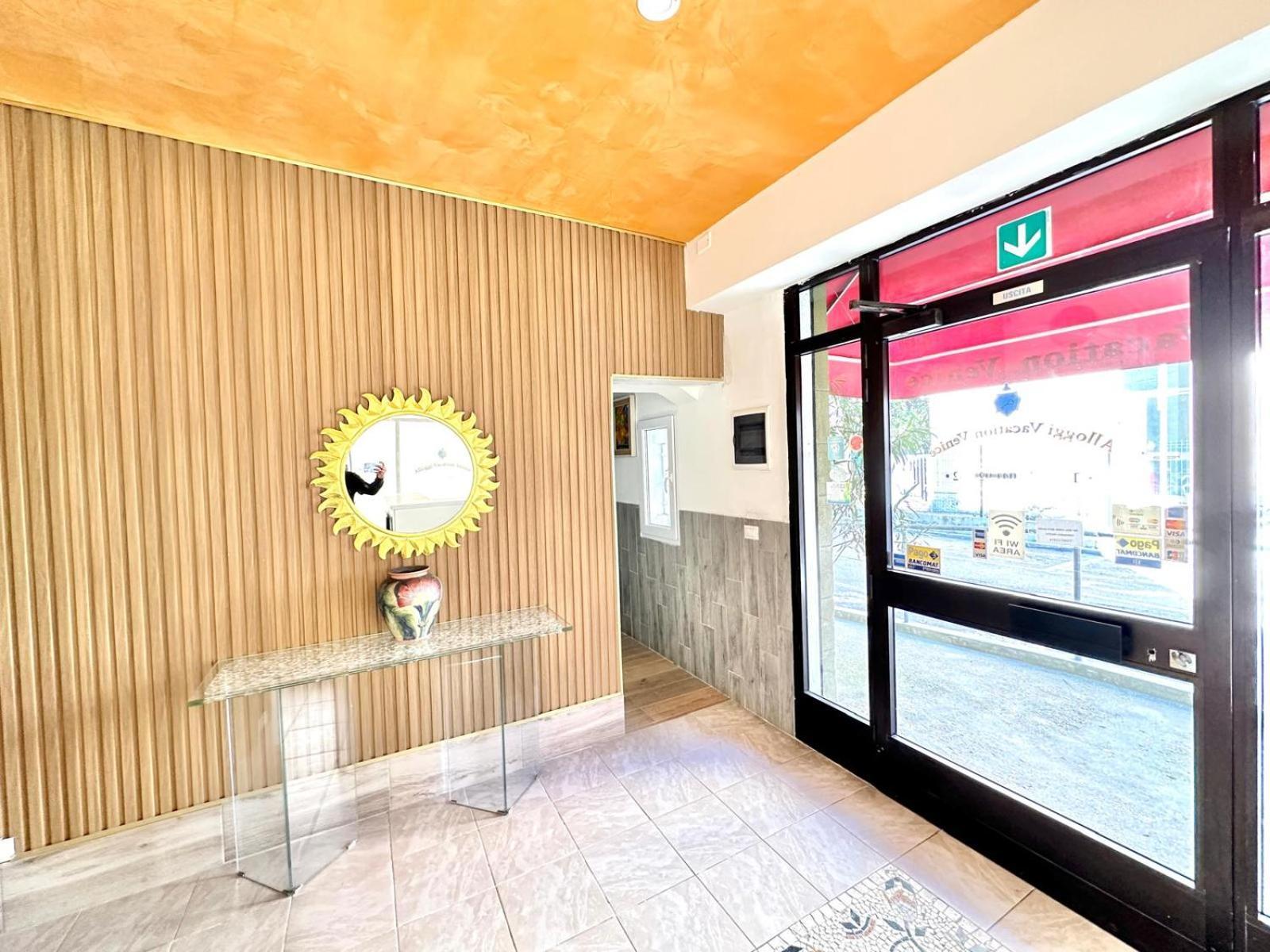Vacation Venice Rooms Местре Екстериор снимка